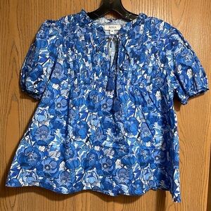 Avara Blue Floral Blouse